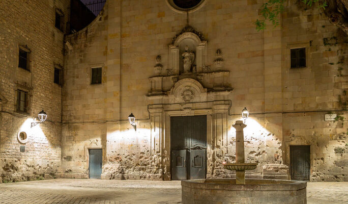 Agujeros Plaza Sant Felip Neri