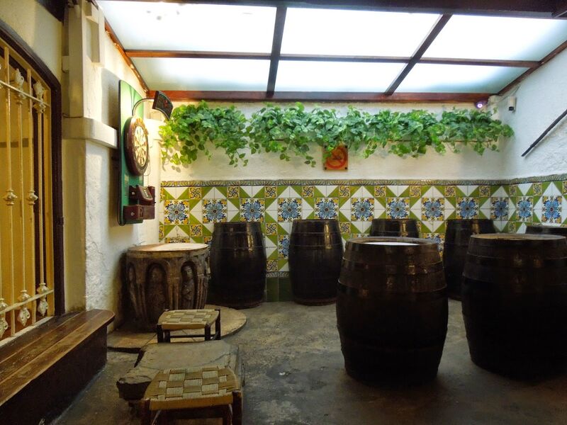 Bar la Ovella Negra Barcelona