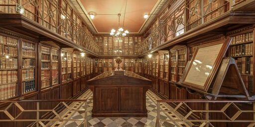  Biblioteca masónica privada Arús
