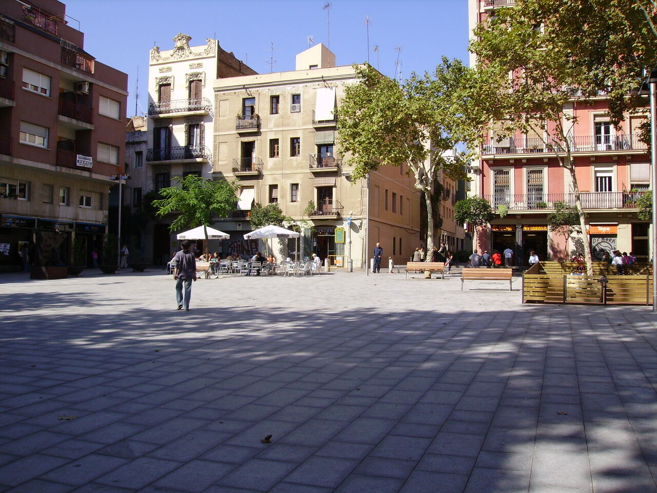 Excursión y ruta por las plazas de Grácia