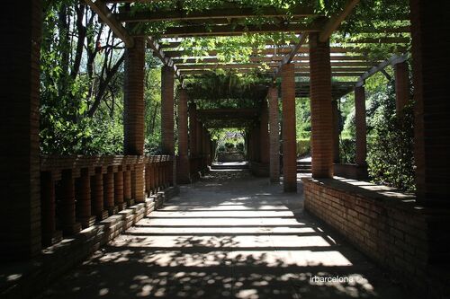 Jardines de Laribal
