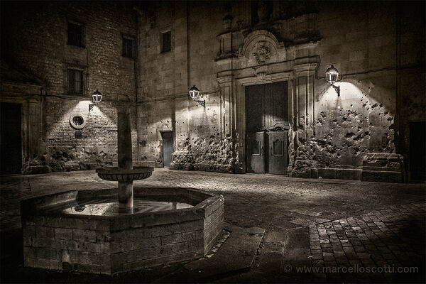 Plaça de Sant Felip Neri
