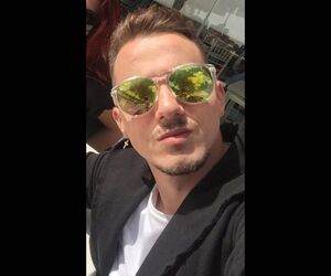 Chris21