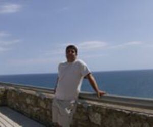Cesar Campos G