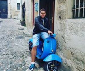 Sergi C.