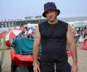 Santiago Flore