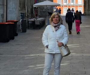 Lourdes R.