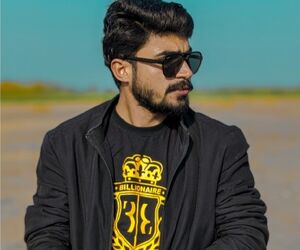 Aksh