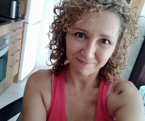 conchi cerezo