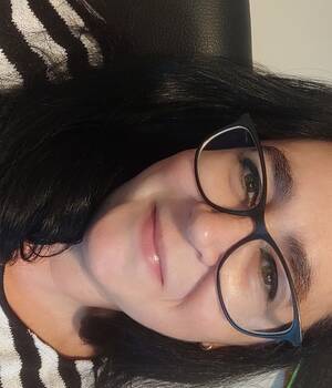 Pili