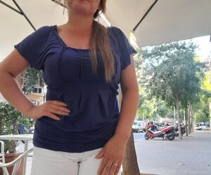 angela