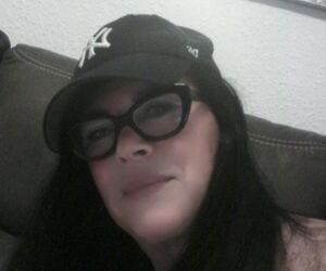 Lourdes Perez