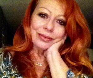 Ana Moreno 58