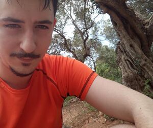 alex