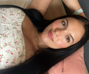 Laura Daniela 
