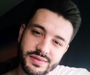 javier