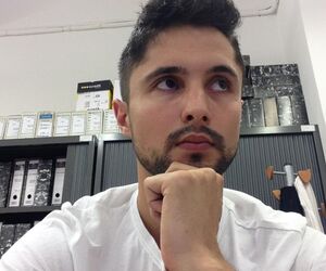 Alex López