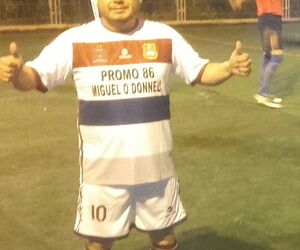 CARLOS  