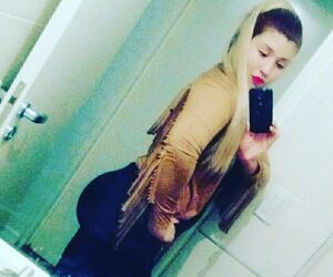 chica35