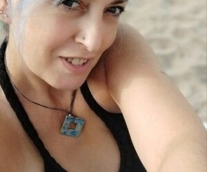 NURIA