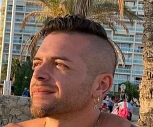 alex