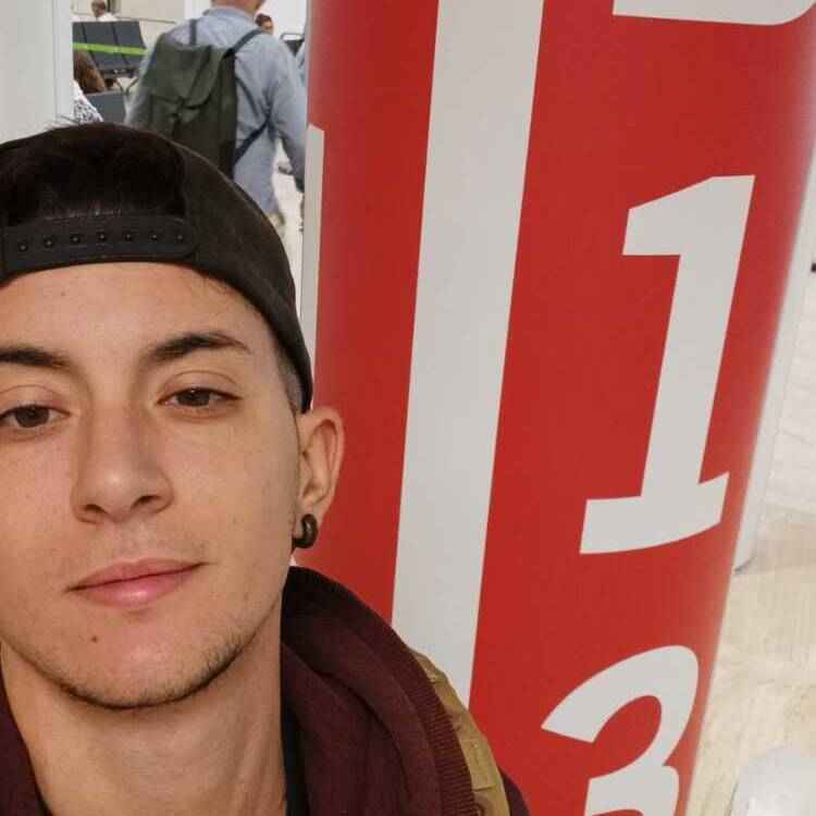 Foto de perfil de Ari
