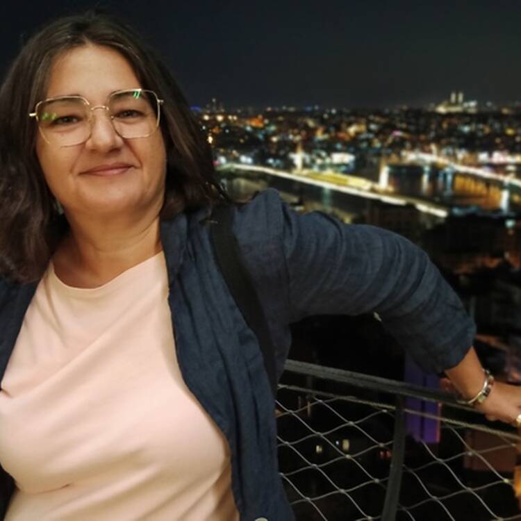 Foto de perfil de MARI CARMEN