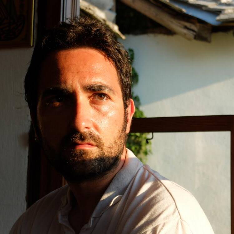 Foto de perfil de Aris