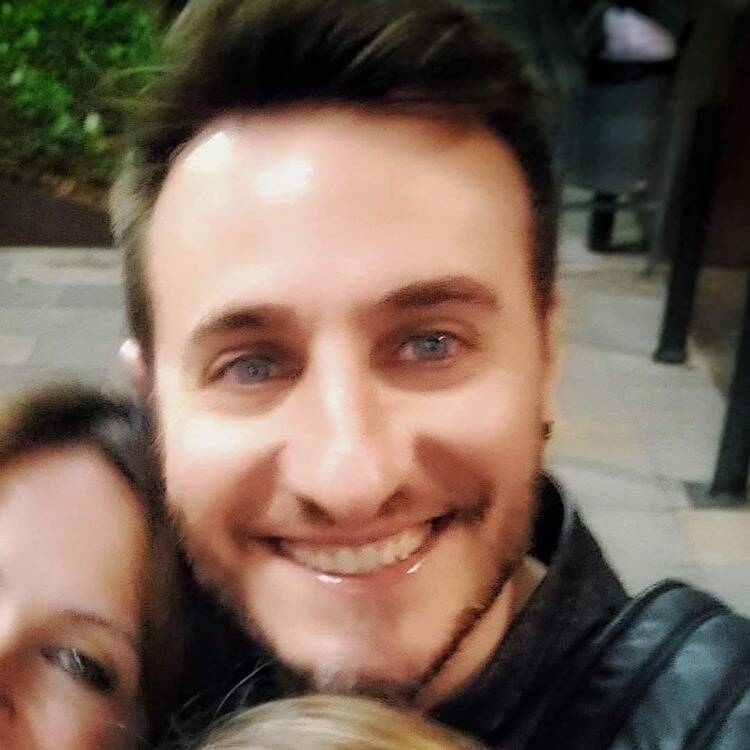 Foto de perfil de TONI