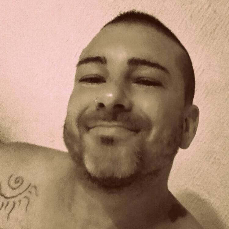 Foto de perfil de Hugo