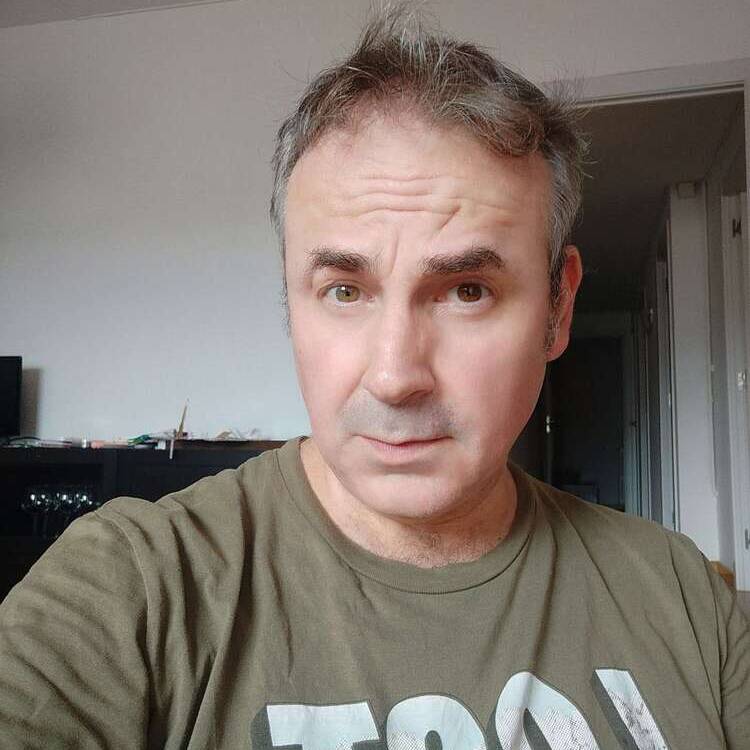 Foto de perfil de Aris