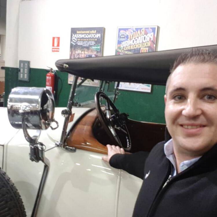 Foto de perfil de Olivan Romeu Victor