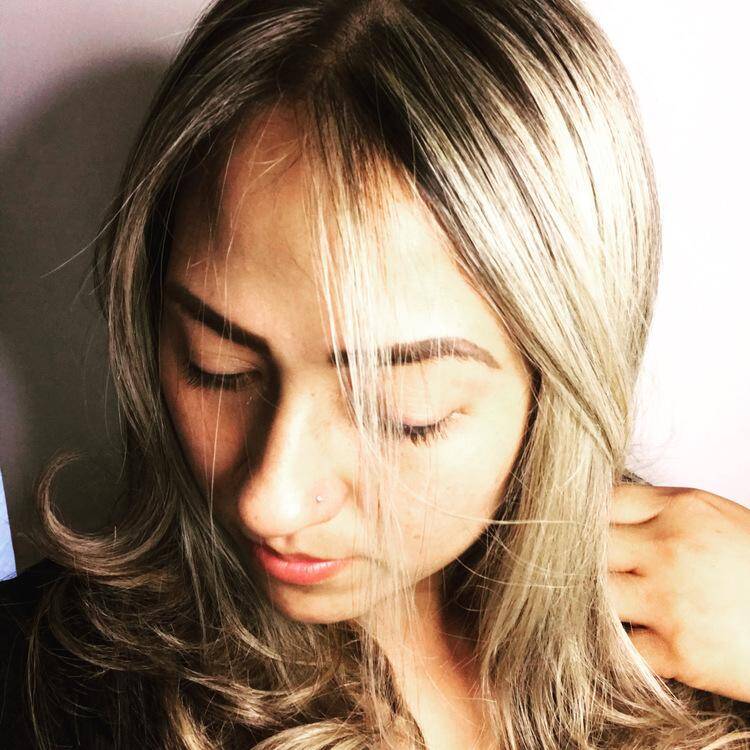 Foto de perfil de Jennifer Alzate