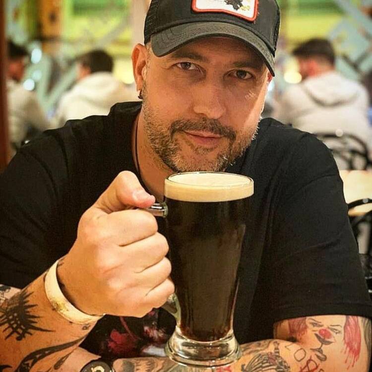 Foto de perfil de Charly the Rock