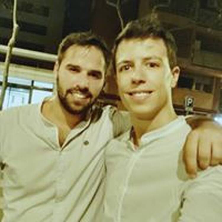 Foto de perfil de Victor Calderon