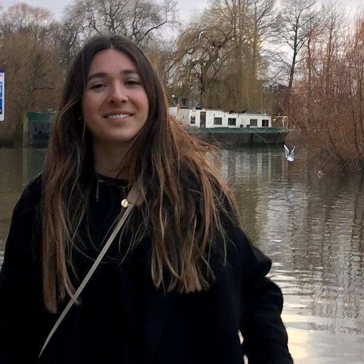 Foto de perfil de Laura