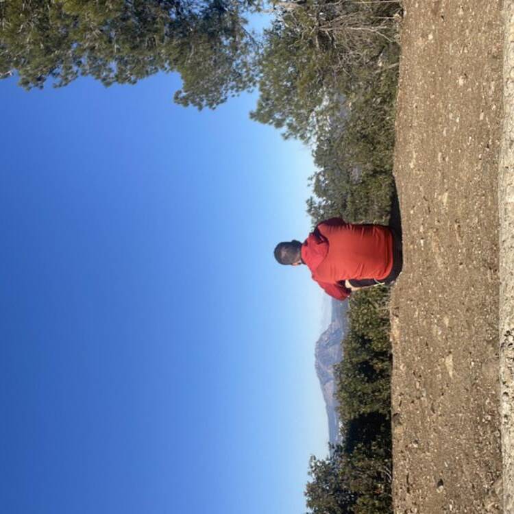 Foto de perfil de Adrian