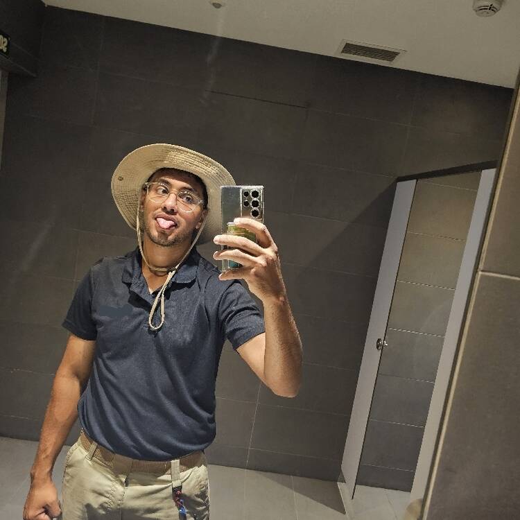 Foto de perfil de Oussama