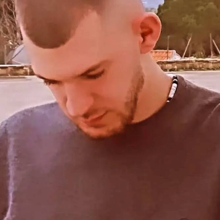Foto de perfil de Víctor