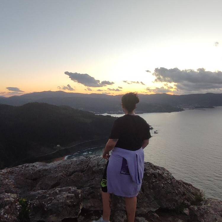 Foto de perfil de Júlia
