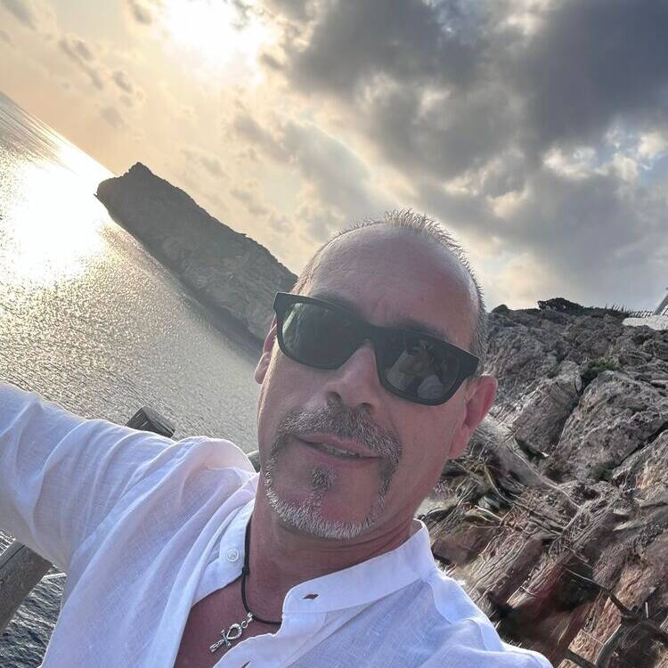 Foto de perfil de Jean Luc
