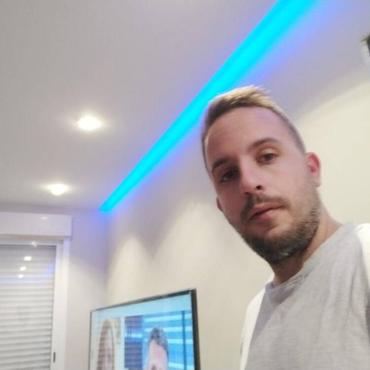Foto de perfil de Toni