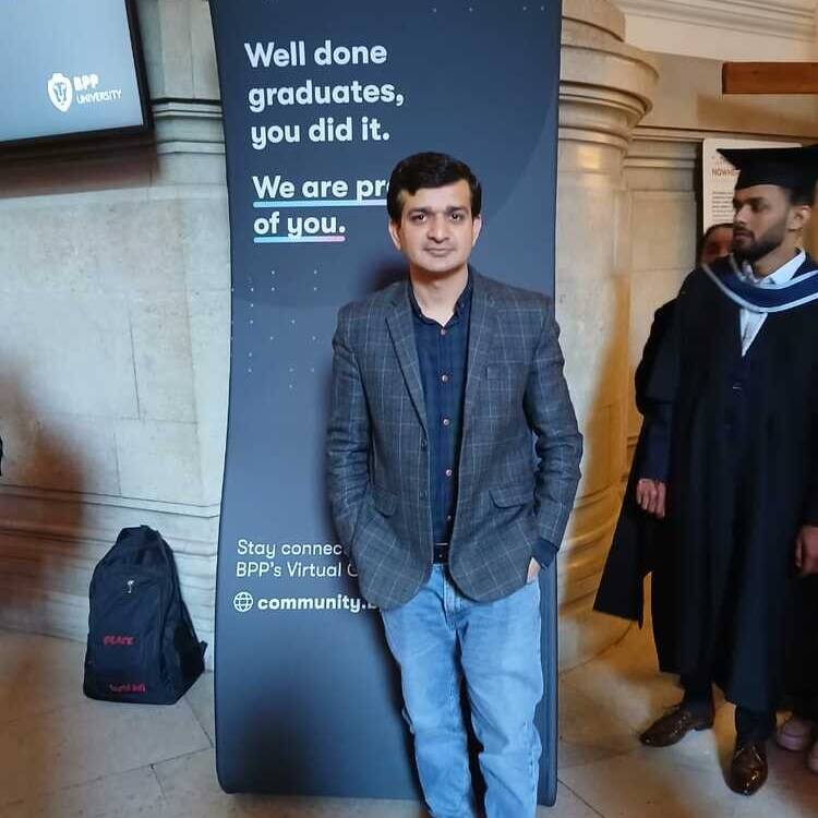 Foto de perfil de Waqas