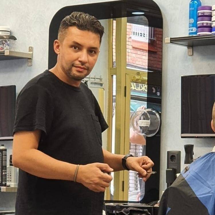 Foto de perfil de Adam