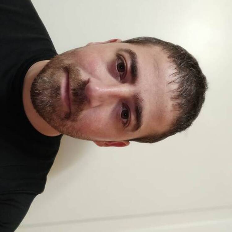 Foto de perfil de Victor Rivero