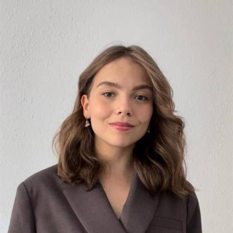 Foto de perfil de Miki Agnes