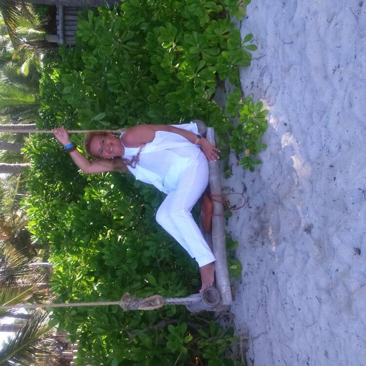 Foto de perfil de carmen zambrano