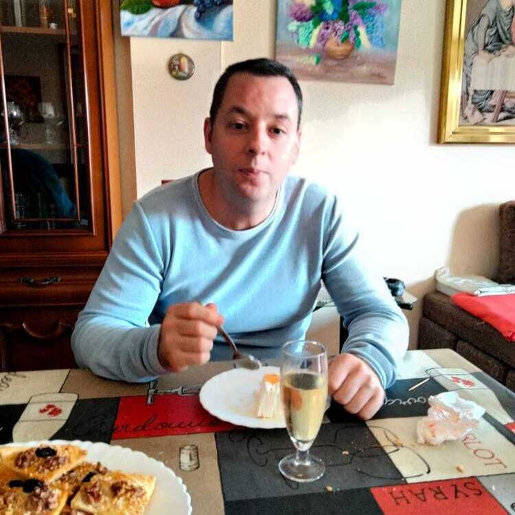 Foto de perfil de Paco