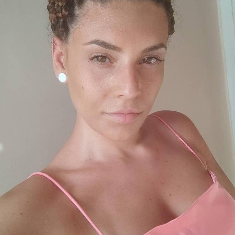 Foto de perfil de Laura
