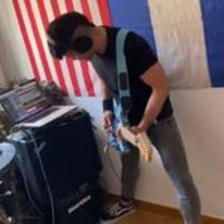 Foto de perfil de Josh Flugel